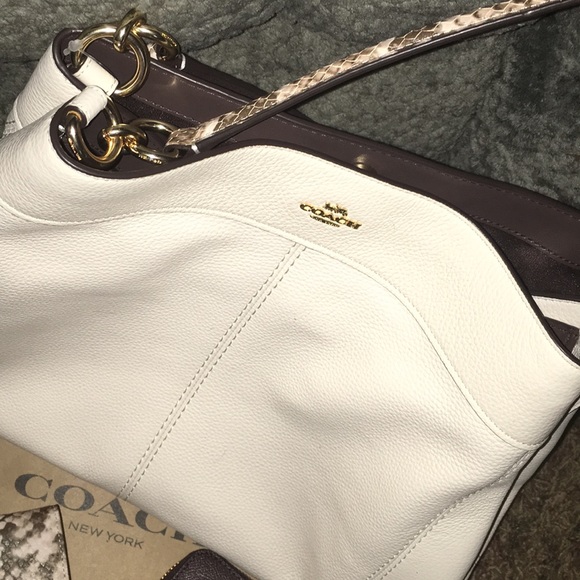 SOLD!!!!! Coach - Picture 4 of 4